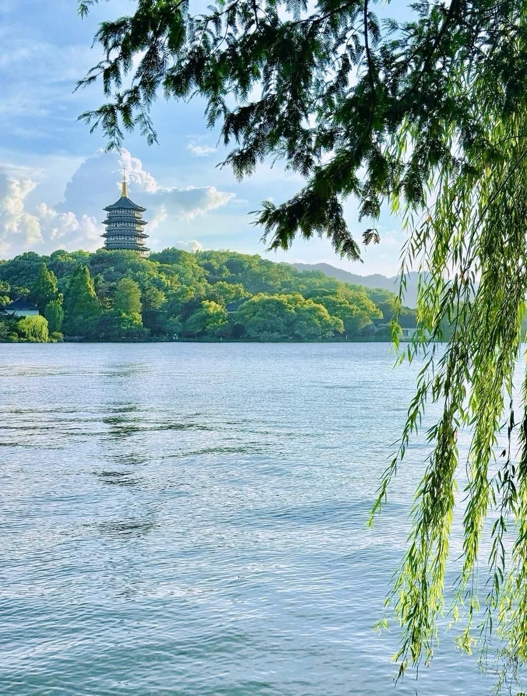 Leifeng Pagoda and West Lake, Hangzhou
